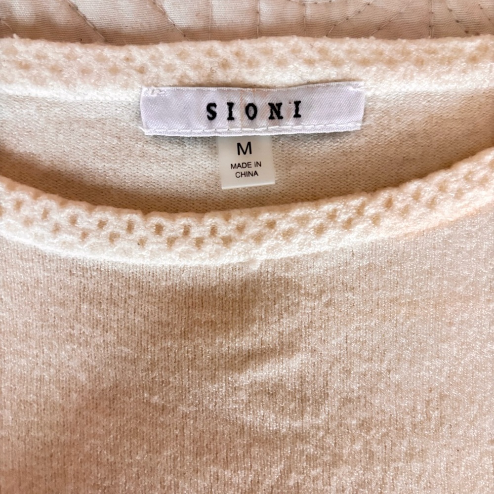 Sioni Milano White Crew Neck Lace Silver Thread Sleeve Sweater-Sz S EUC - Picture 3 of 8